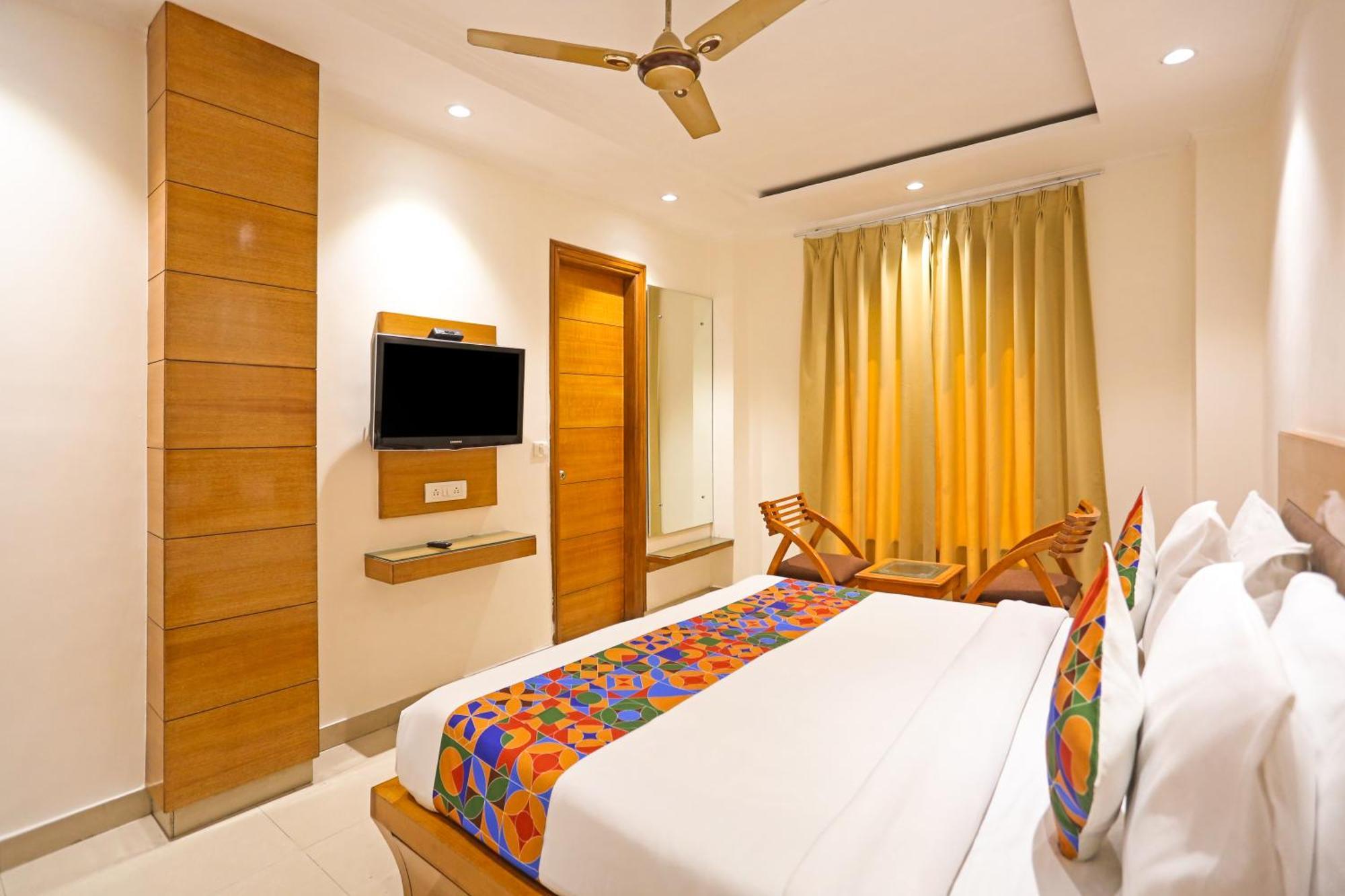 Hotel Silky Palace Near Igi Airportt New Delhi Exterior photo